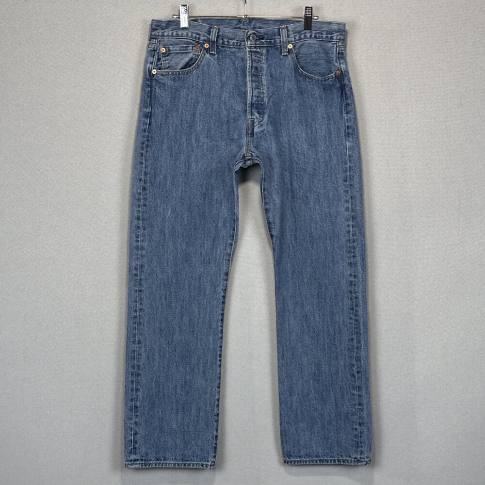 Levis Jeans Men 34x30 Blue 501 Original Fit Regular Straight Medium Stonewash